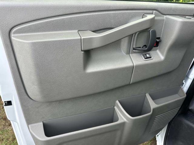 New 2026 Chevrolet Express 2500 w/ Driver Convenience Package RWD image 26