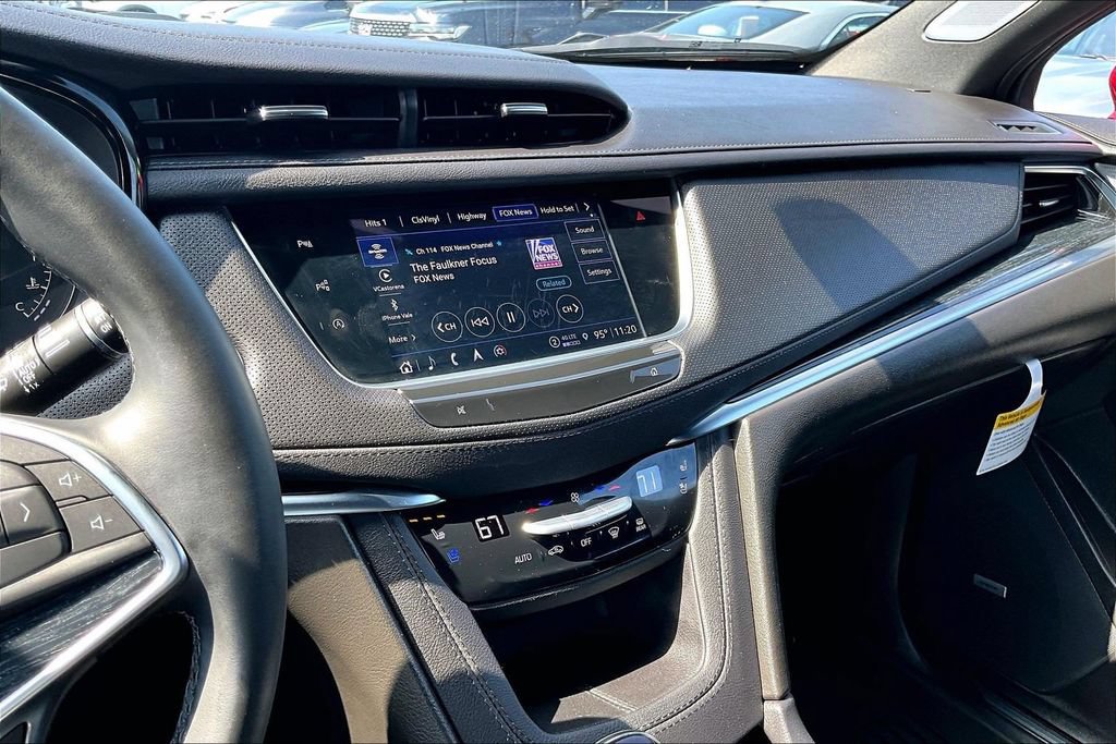 Certified 2026 Cadillac XT5 Premium Luxury w/ Driver Assist Package AWD/4WD image 15