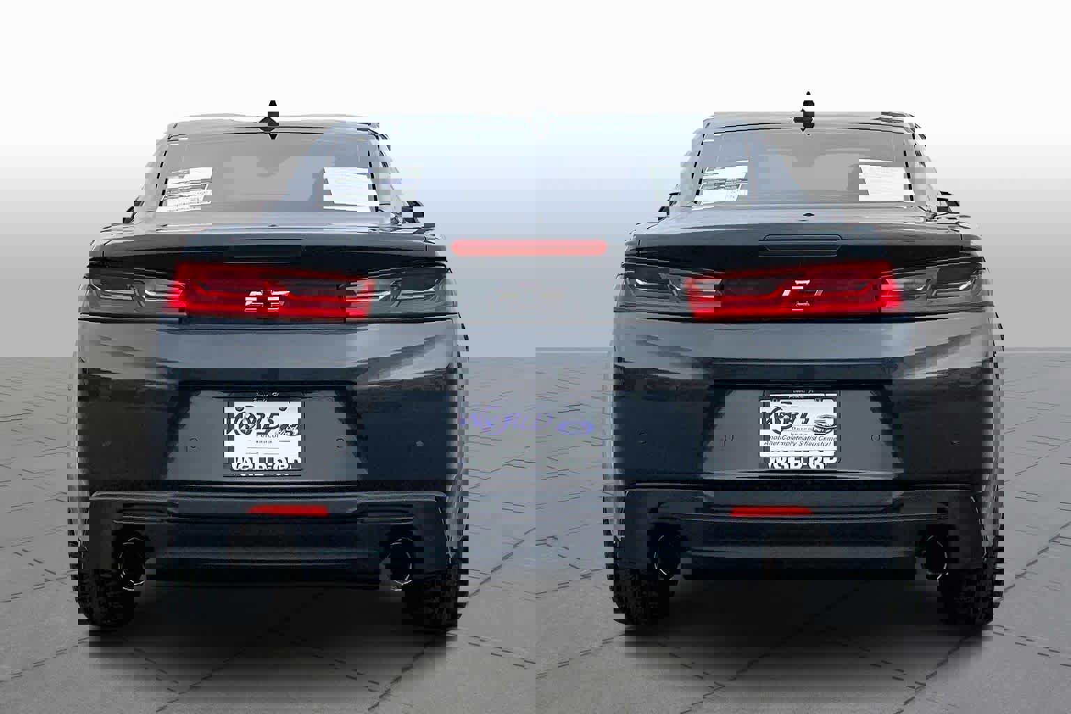 Used 2017 Chevrolet Camaro LT image 4