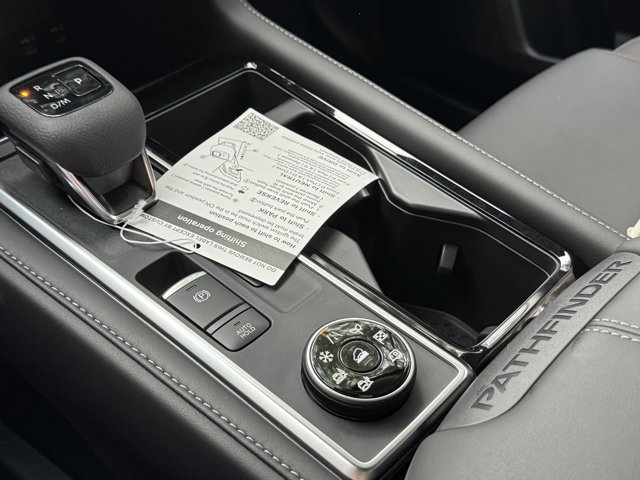 New 2026 Nissan Pathfinder SL AWD/4WD image 18