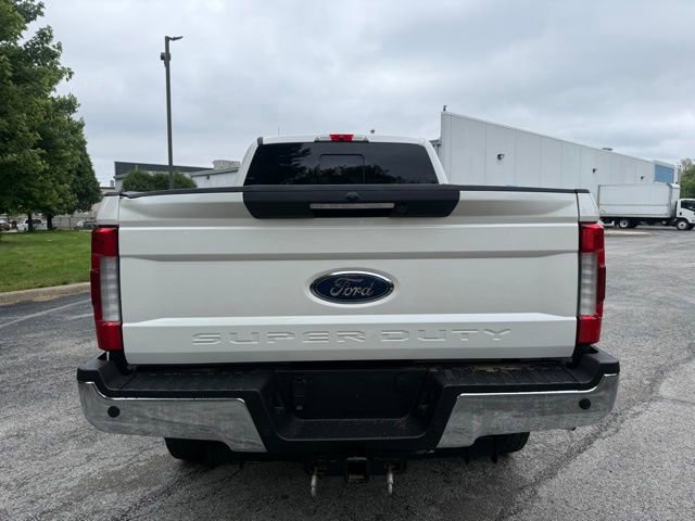 Used 2018 Ford F350 Lariat w/ Lariat Ultimate Package AWD/4WD image 6