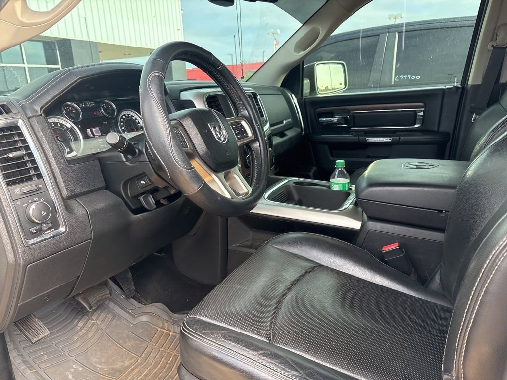 Used 2017 RAM 1500 Laramie w/ Convenience Group AWD/4WD image 11