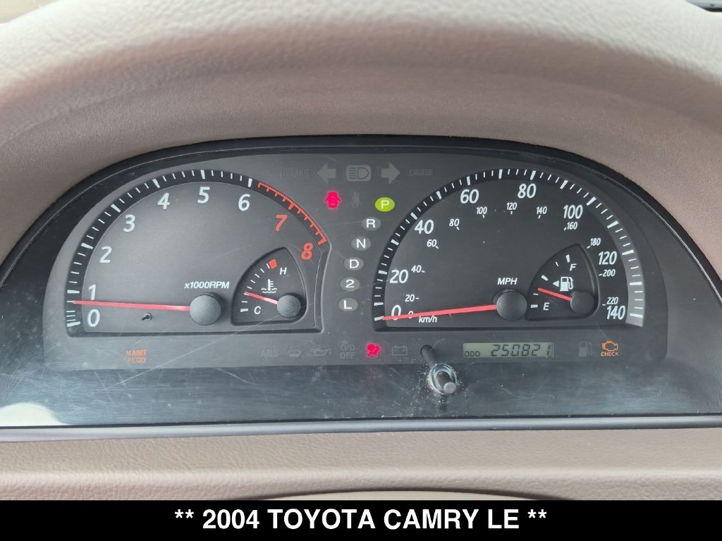 Used 2004 Toyota Camry LE w/ Limited Edition Pkg FWD image 16