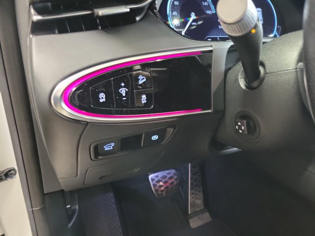 Certified 2022 Genesis GV70 3.5T Sport w/ Sport Prestige Package AWD/4WD image 18