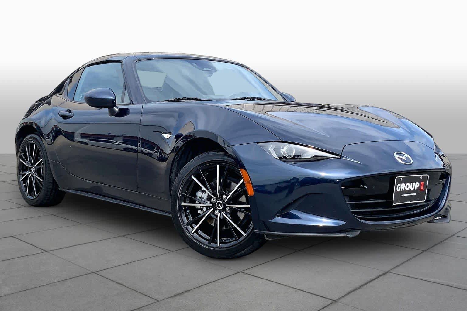 Used 2025 MAZDA MX-5 Miata RF Grand Touring RWD image 3