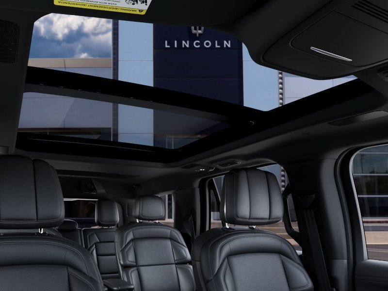 New 2027 Lincoln Navigator Reserve w/ Jet Appearance Package AWD/4WD image 22