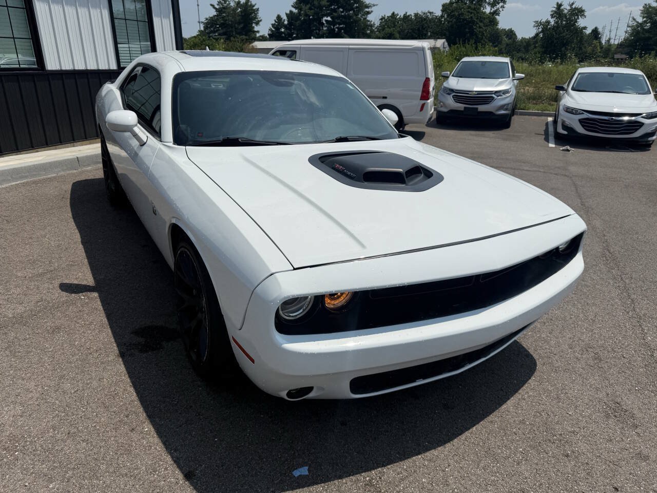 Used 2017 Dodge Challenger R/T Scat Pack RWD image 4