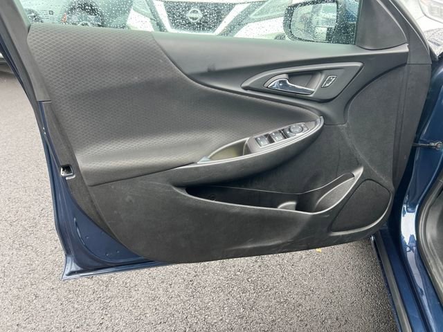 Used 2022 Chevrolet Malibu LT image 10