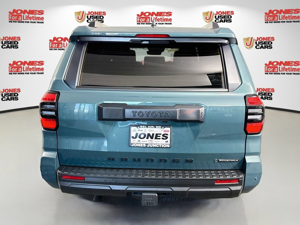 Certified 2025 Toyota 4Runner TRD Off-Road Premium AWD/4WD image 18