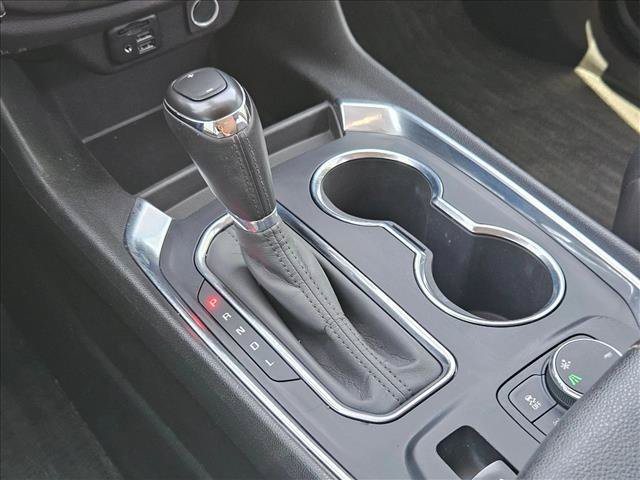 Used 2020 Chevrolet Traverse RS FWD image 17