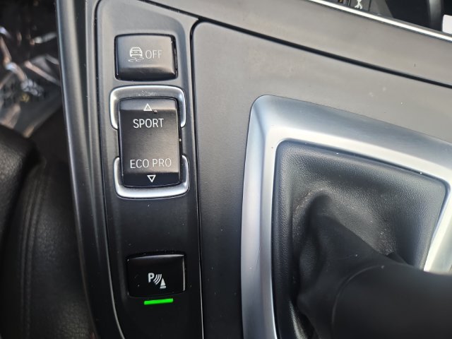 Used 2018 BMW 230i Convertible RWD image 27