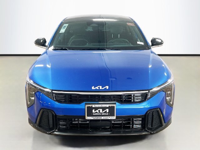 New 2025 Kia K4 EX w/ GT-Line Sunroof Package FWD image 2