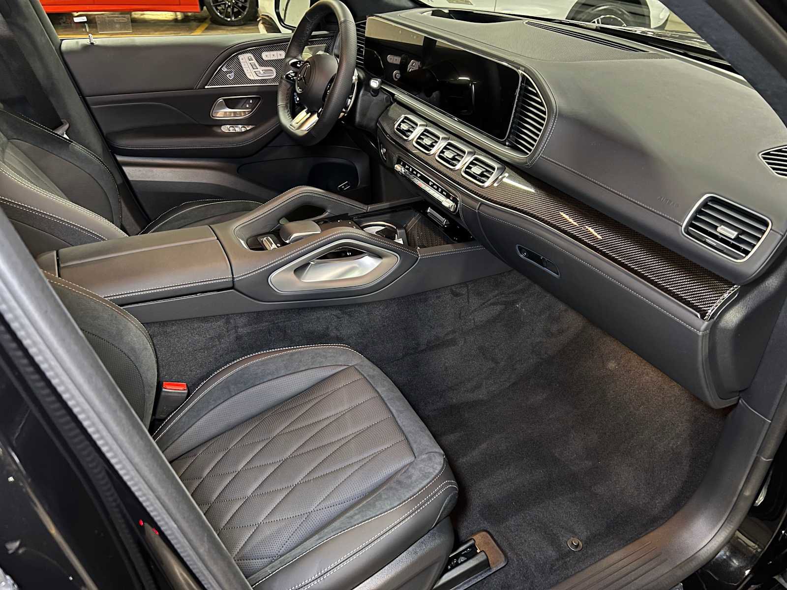 New 2026 Mercedes-Benz GLE 63 AMG S image 11