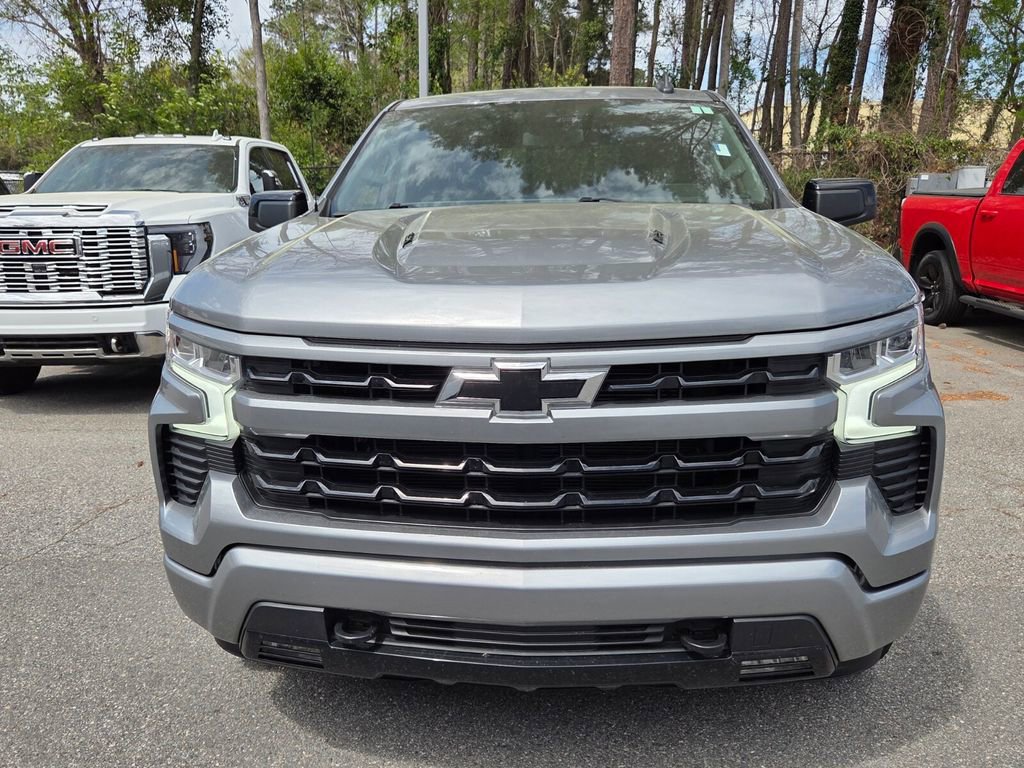 Used 2023 Chevrolet Silverado 1500 RST w/ Convenience Package II AWD/4WD image 2