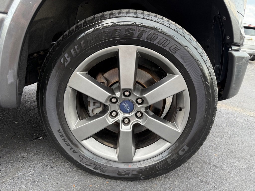 Used 2015 Ford F150 Lariat image 35