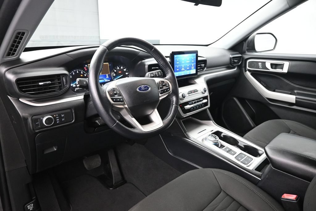 Used 2021 Ford Explorer XLT RWD image 21