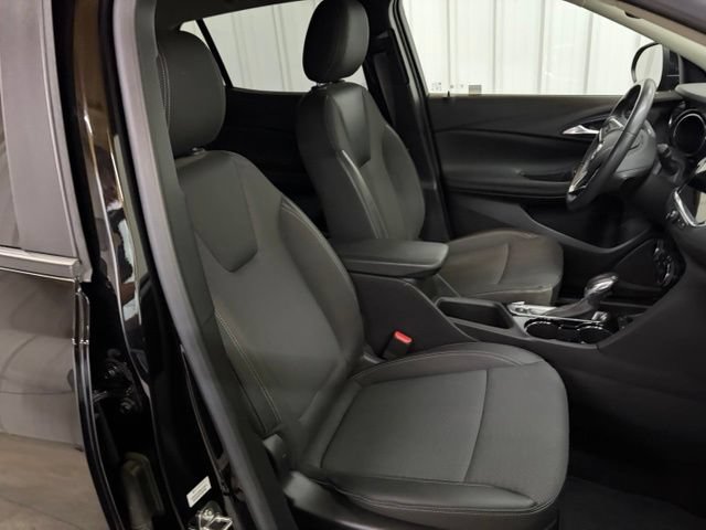 Used 2023 Buick Encore GX Preferred w/ Cold Weather Comfort Package FWD image 25