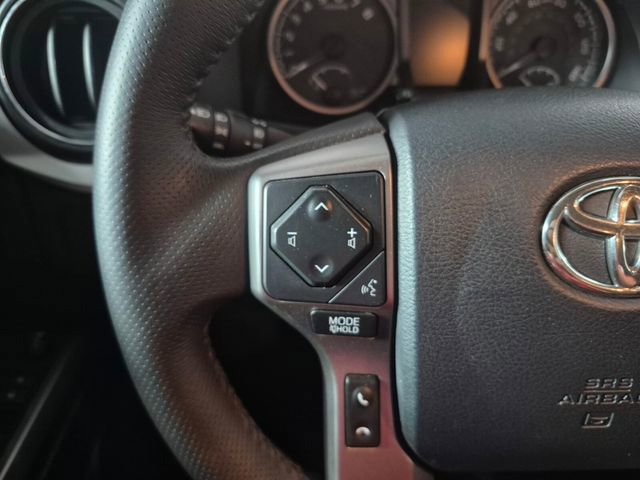 Certified 2019 Toyota Tacoma SR5 AWD/4WD image 18