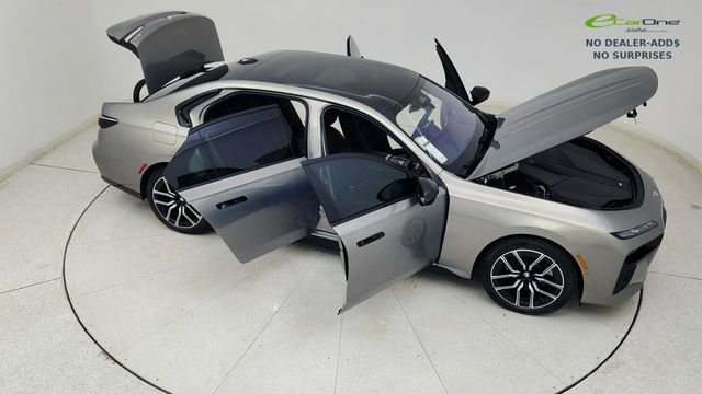 Used 2024 BMW i7 M70 w/ Executive Package image 83