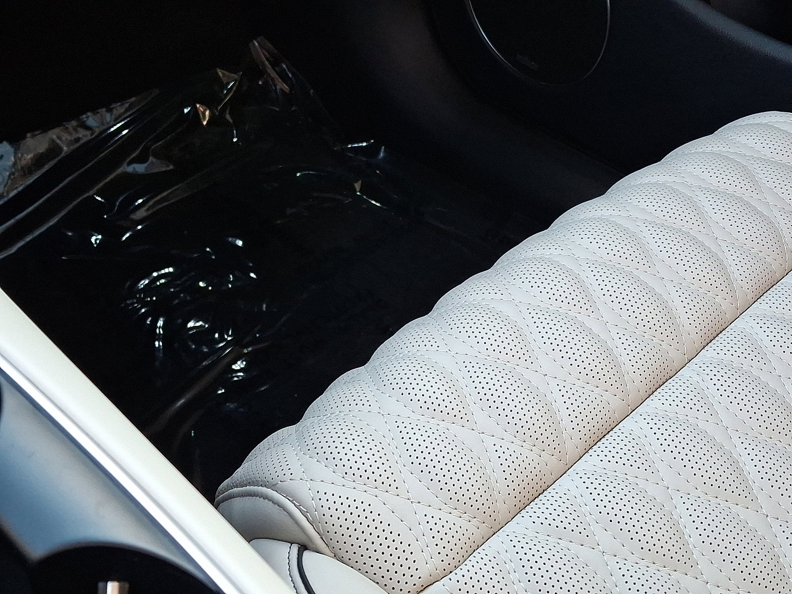 Certified 2025 Genesis GV70 3.5T Sport w/ Sport Advanced Package image 26