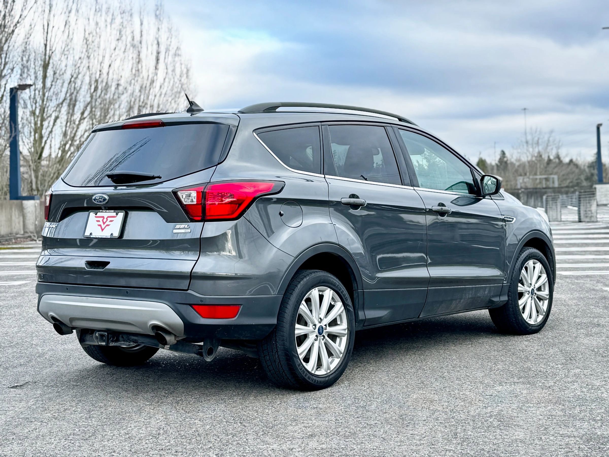 Used 2019 Ford Escape SEL image 5