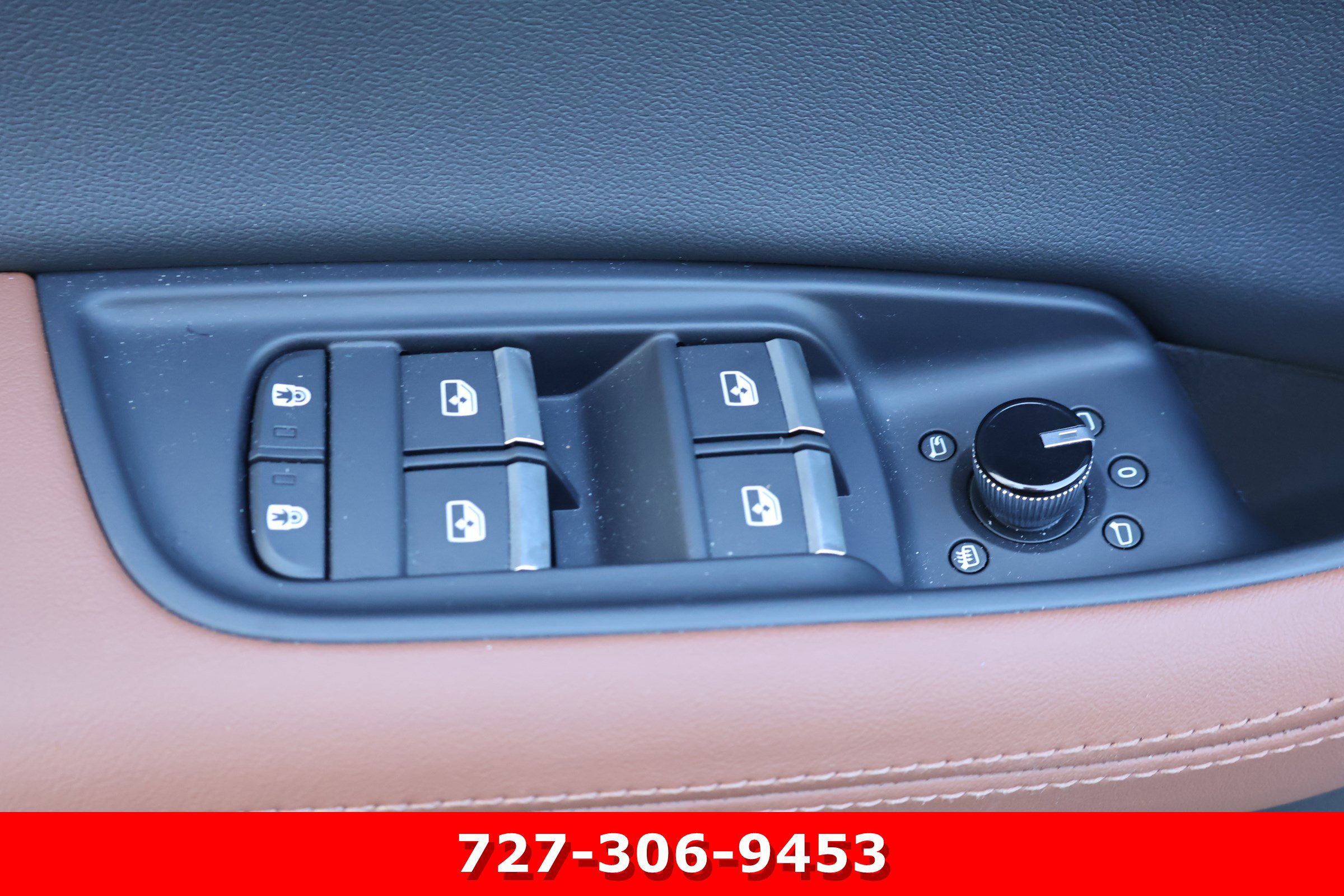 Used 2023 Audi Q8 Premium Plus image 15