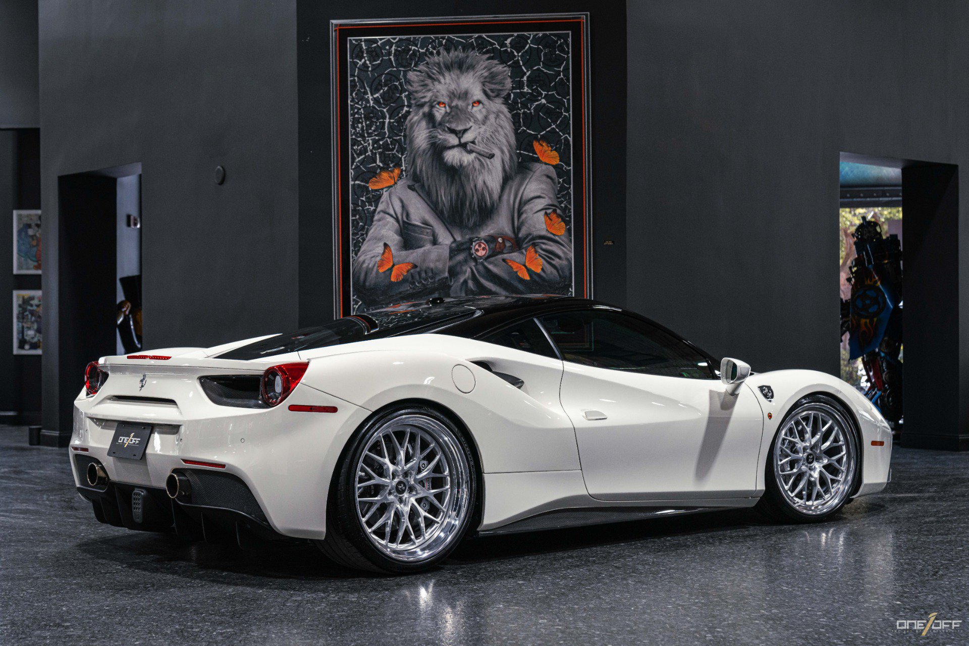 Used 2016 Ferrari 488 GTB RWD image 30