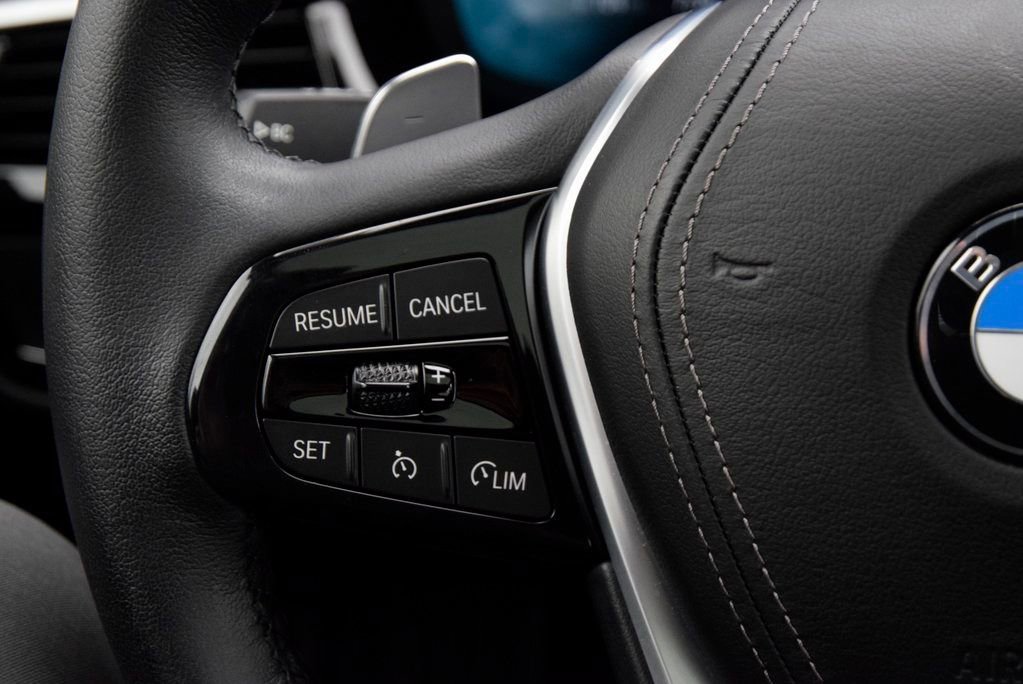 Used 2023 BMW 530i w/ Convenience Package image 24