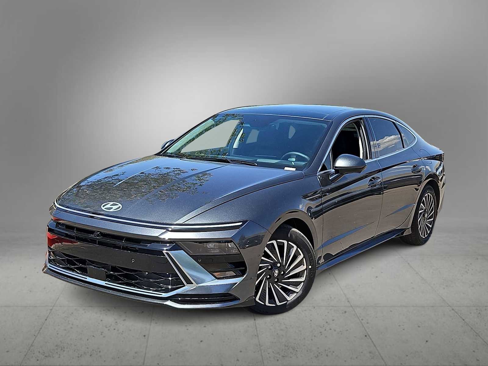 New 2025 Hyundai Sonata Limited image 1