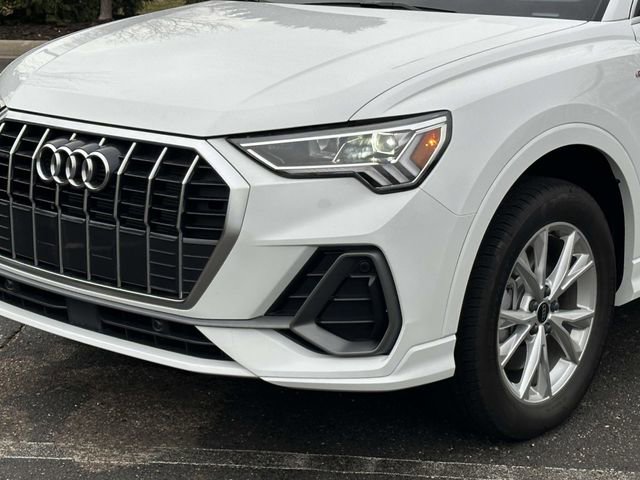 Certified 2025 Audi Q3 2.0T Premium w/ Convenience Package image 8