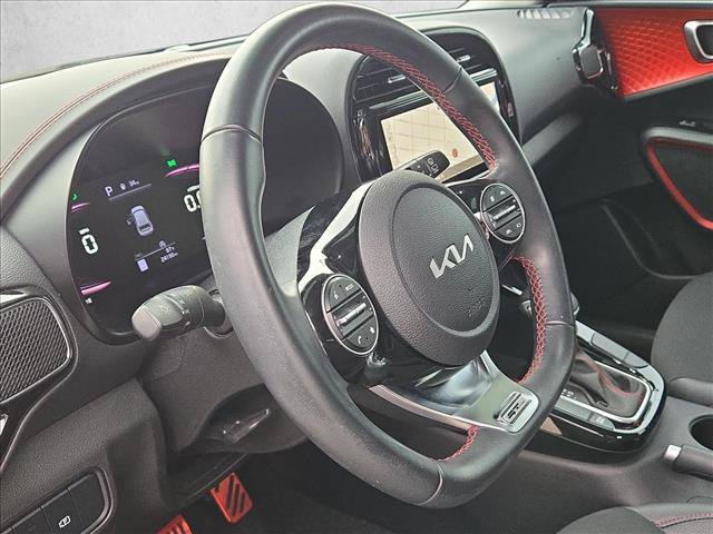 Used 2023 Kia Soul GT-Line FWD image 9
