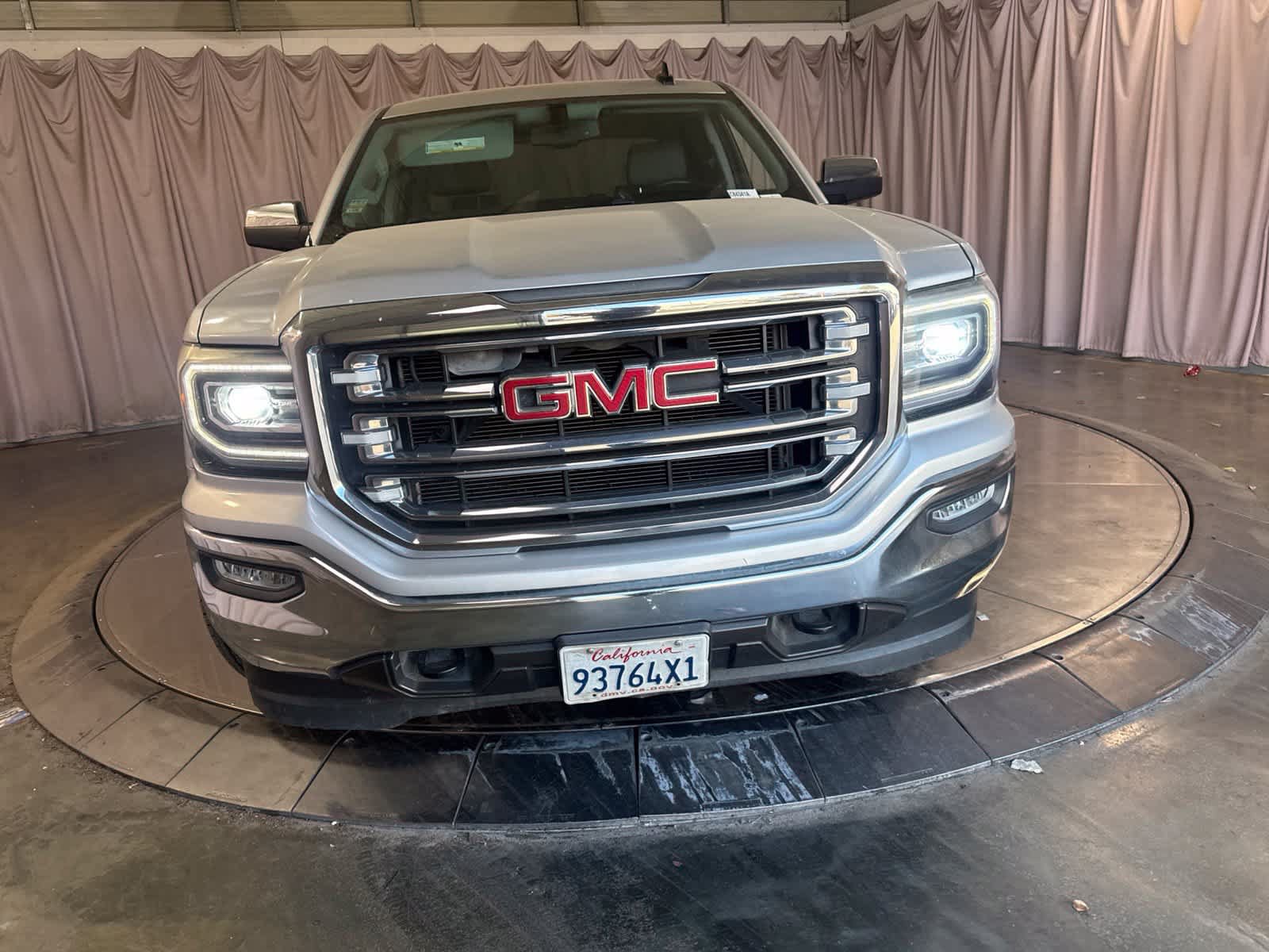 Used 2016 GMC Sierra 1500 SLT w/ SLT Premium Package AWD/4WD image 2