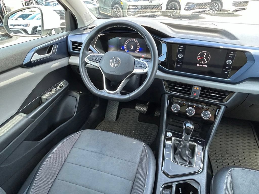 Certified 2023 Volkswagen Taos SE w/ Panoramic Sunroof Package FWD image 9