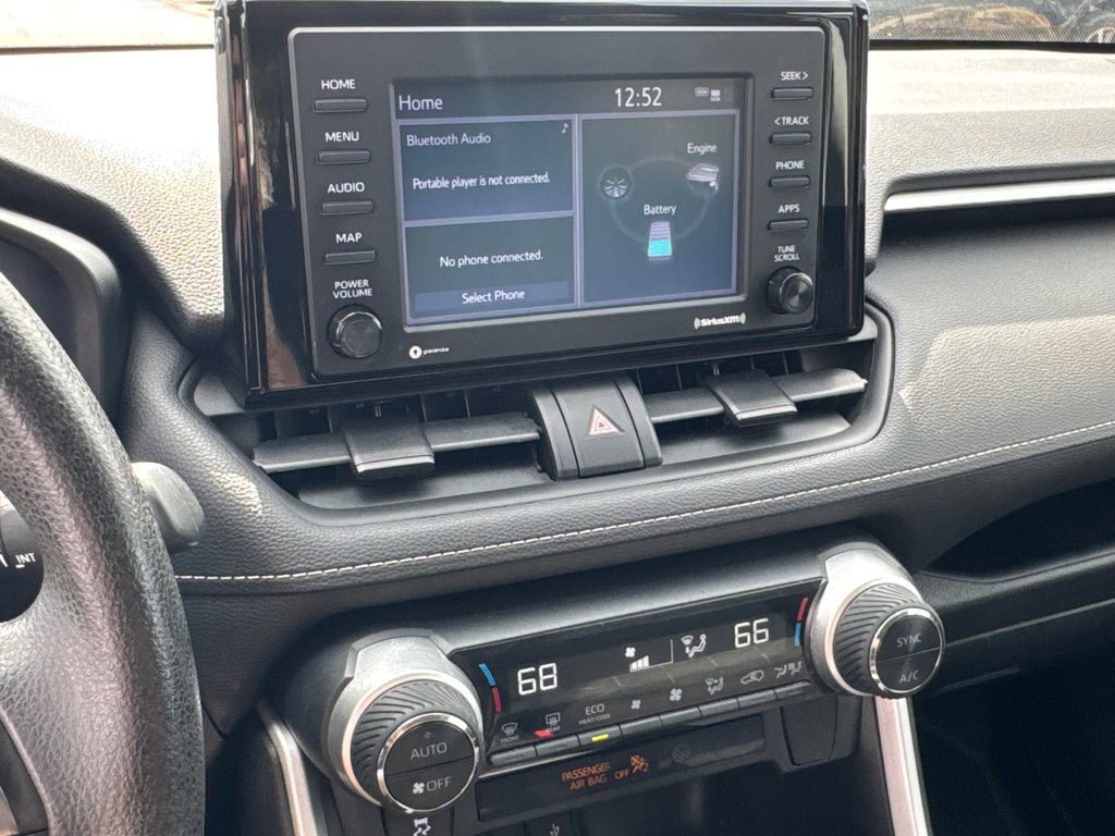 Used 2020 Toyota RAV4 XLE w/ Convenience Package AWD/4WD image 26