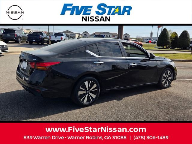 Used 2022 Nissan Altima 2.5 SV image 14