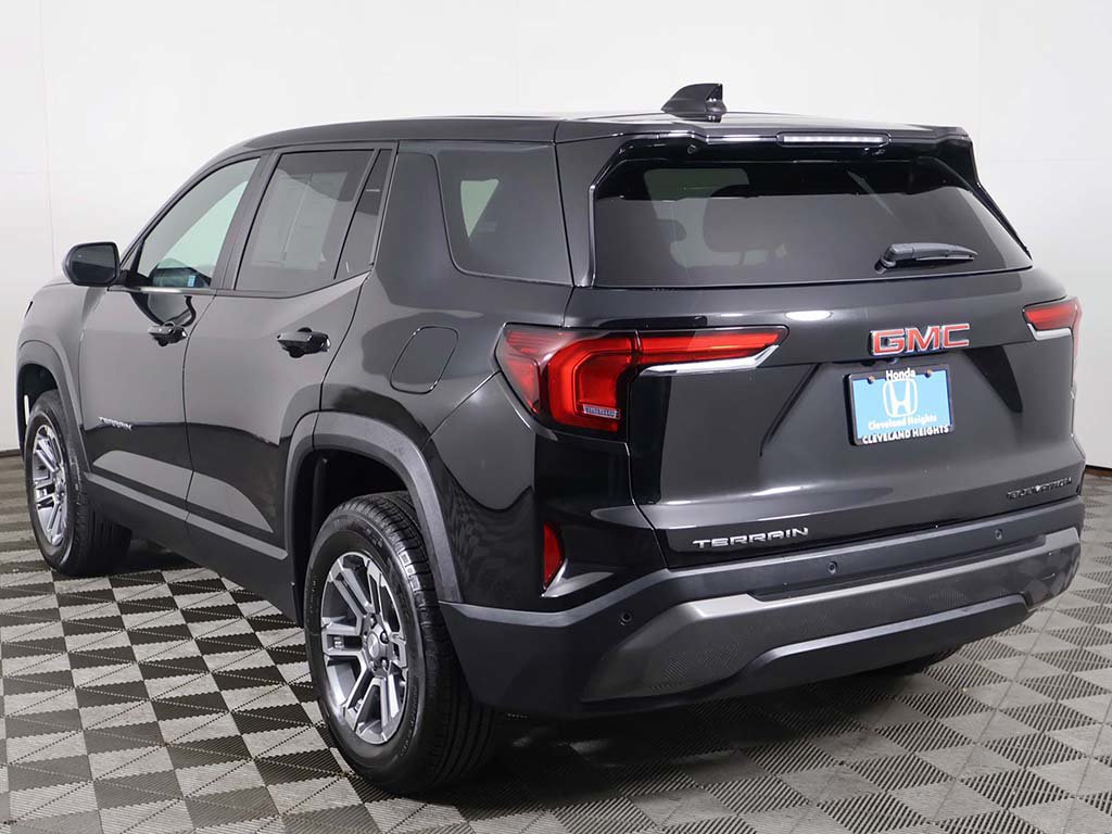 Used 2026 GMC Terrain Elevation FWD image 11