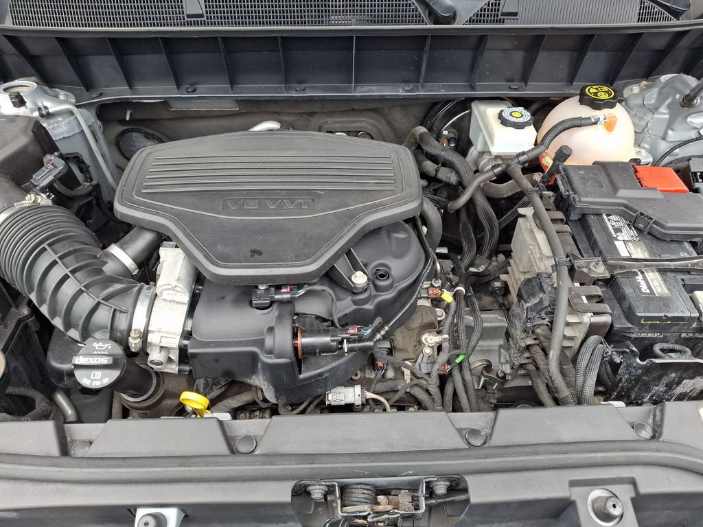 Used 2019 GMC Acadia SLT AWD/4WD image 29