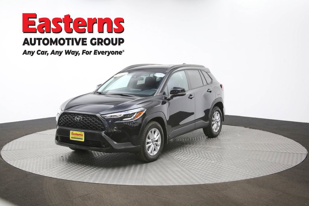 Used 2022 Toyota Corolla Cross LE image 54