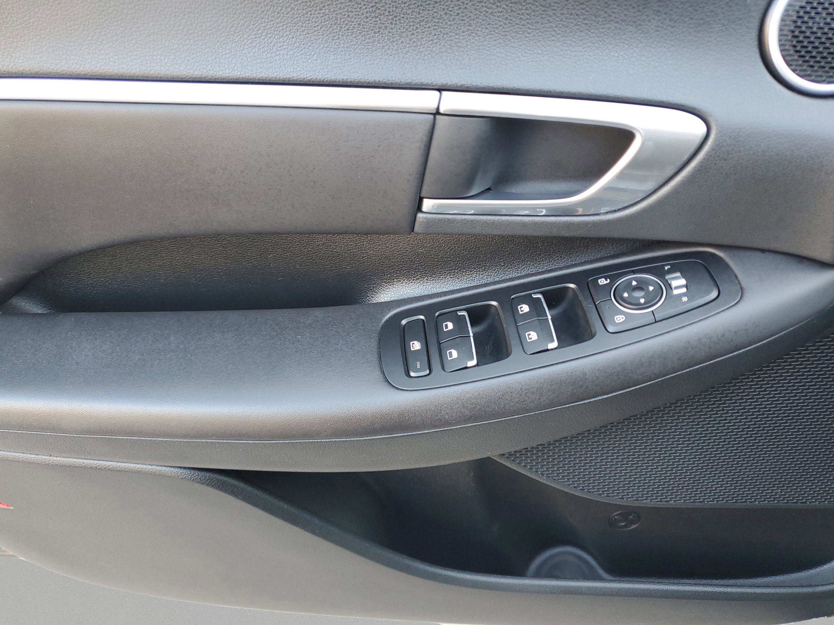 Used 2023 Hyundai Sonata SEL image 13