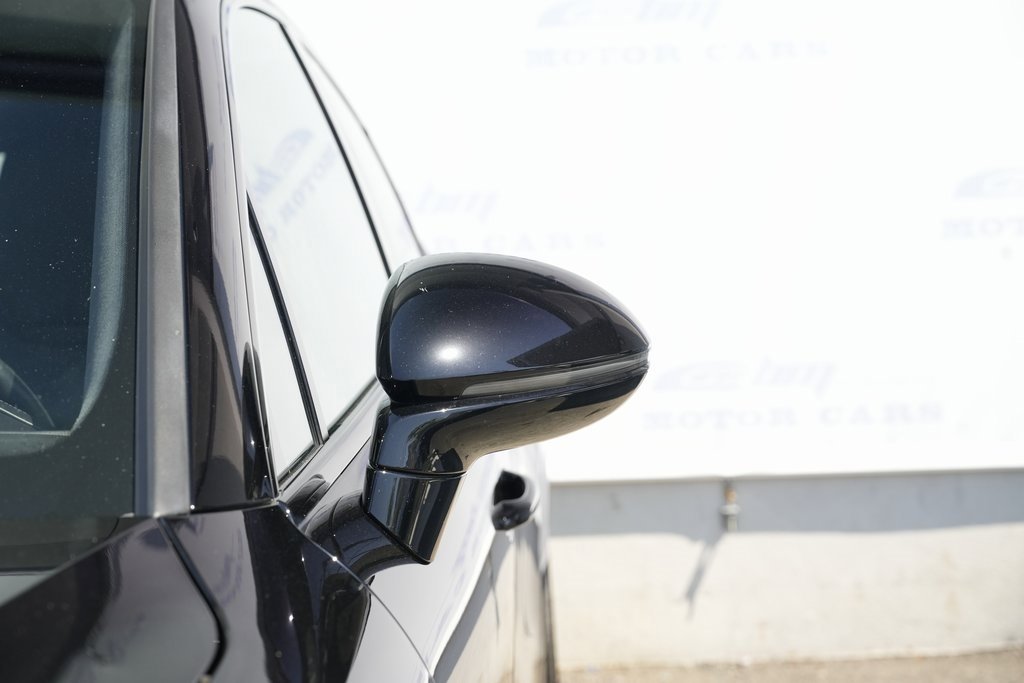 Used 2022 Porsche Cayenne Turbo image 10