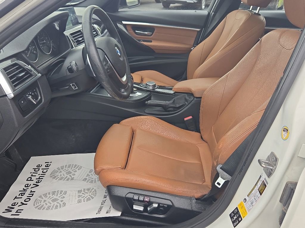 Used 2016 BMW 328i xDrive Sedan AWD/4WD image 23