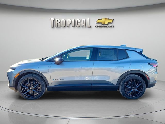 New 2026 Chevrolet Equinox EV LT image 2