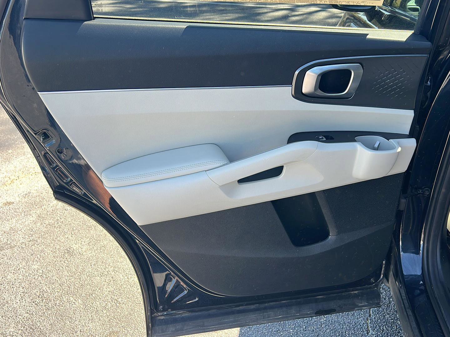 Used 2021 Kia Sorento S image 18