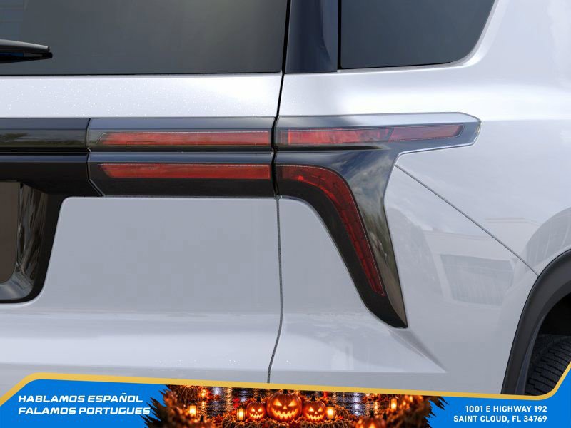 New 2027 Chevrolet Traverse LT FWD image 11