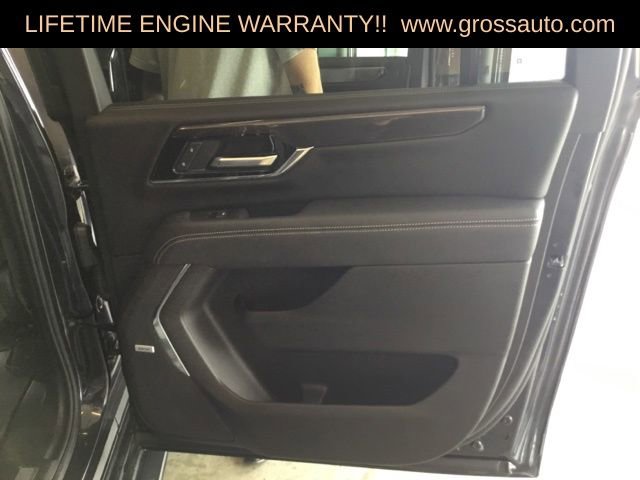 Used 2025 GMC Yukon XL Elevation w/ Elevation Premium Package image 34