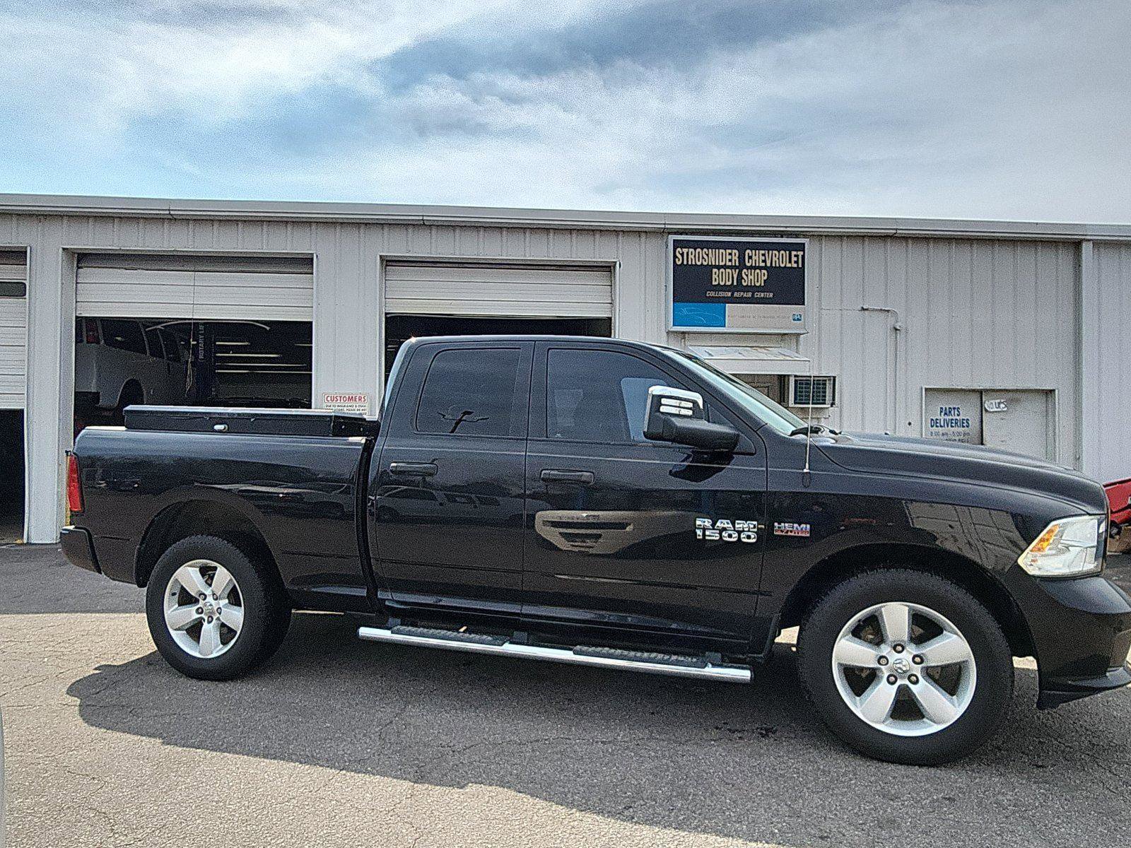 Used 2015 RAM 1500 Express image 6