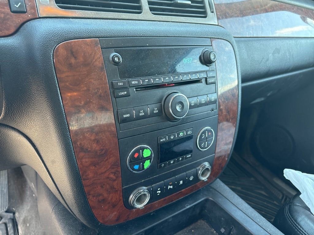 Used 2007 Chevrolet Avalanche LT w/ LT Preferred Equipment Group AWD/4WD image 13