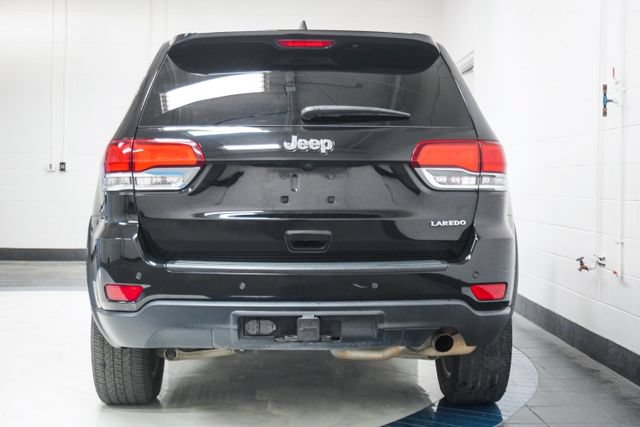 Used 2022 Jeep Grand Cherokee Laredo E w/ Security & Convenience Group RWD image 25
