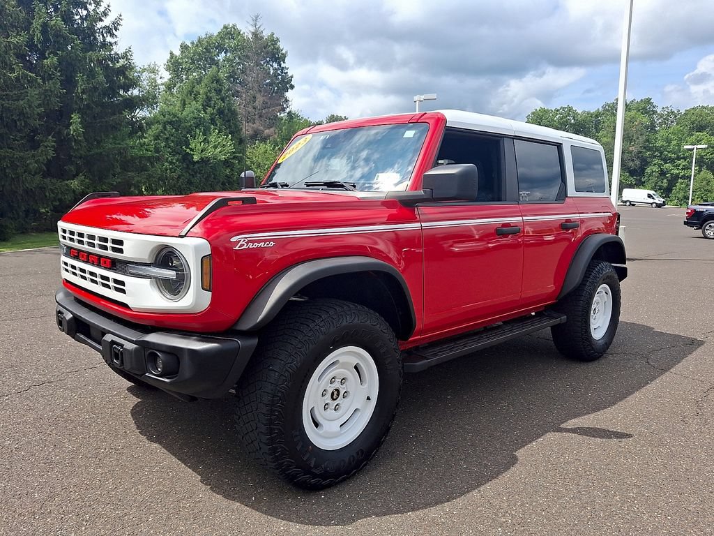 Used 2023 Ford Bronco Heritage Edition AWD/4WD image 6