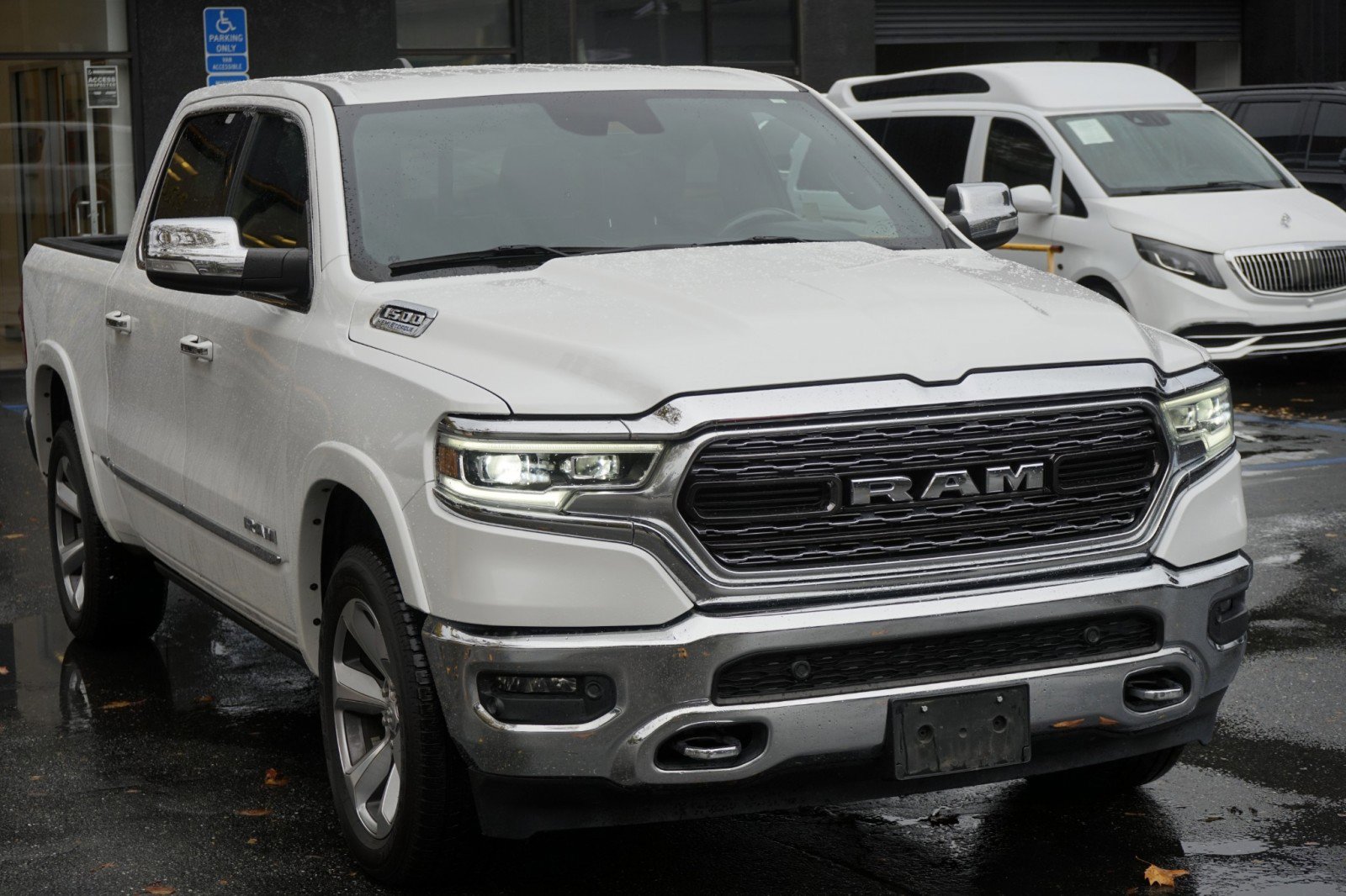 Used 2021 RAM 1500 Limited image 6